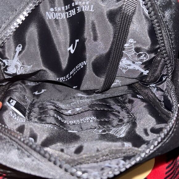 Cute Unisex True Religion Bag New With Tags - Picture 8 of 8